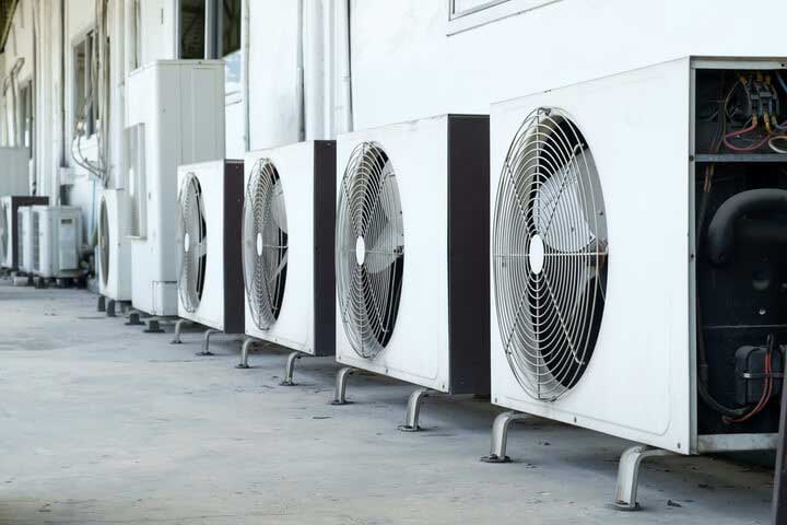 Ventilation and Air Conditioning System Design for Buildings